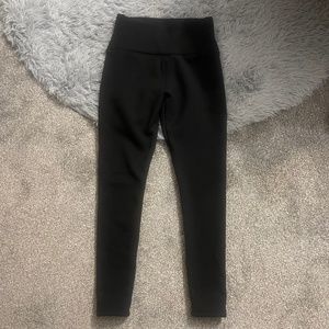 Thick, warm, and cozy, fleece lined black winter leggings, small.
